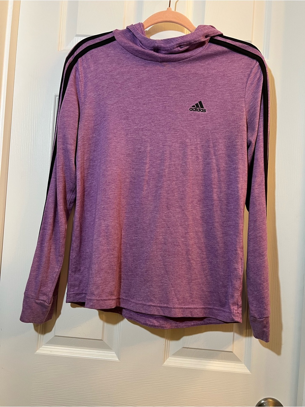 🦋 adidas Purple Hooded Long-Sleeve Top with Black Stripes size small